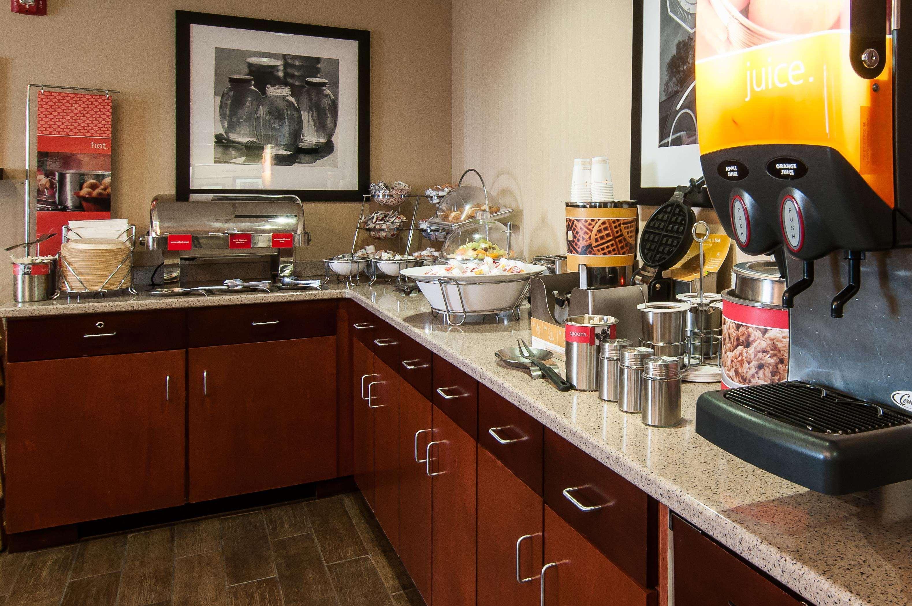 Hampton Inn Boise - Airport Restaurant photo