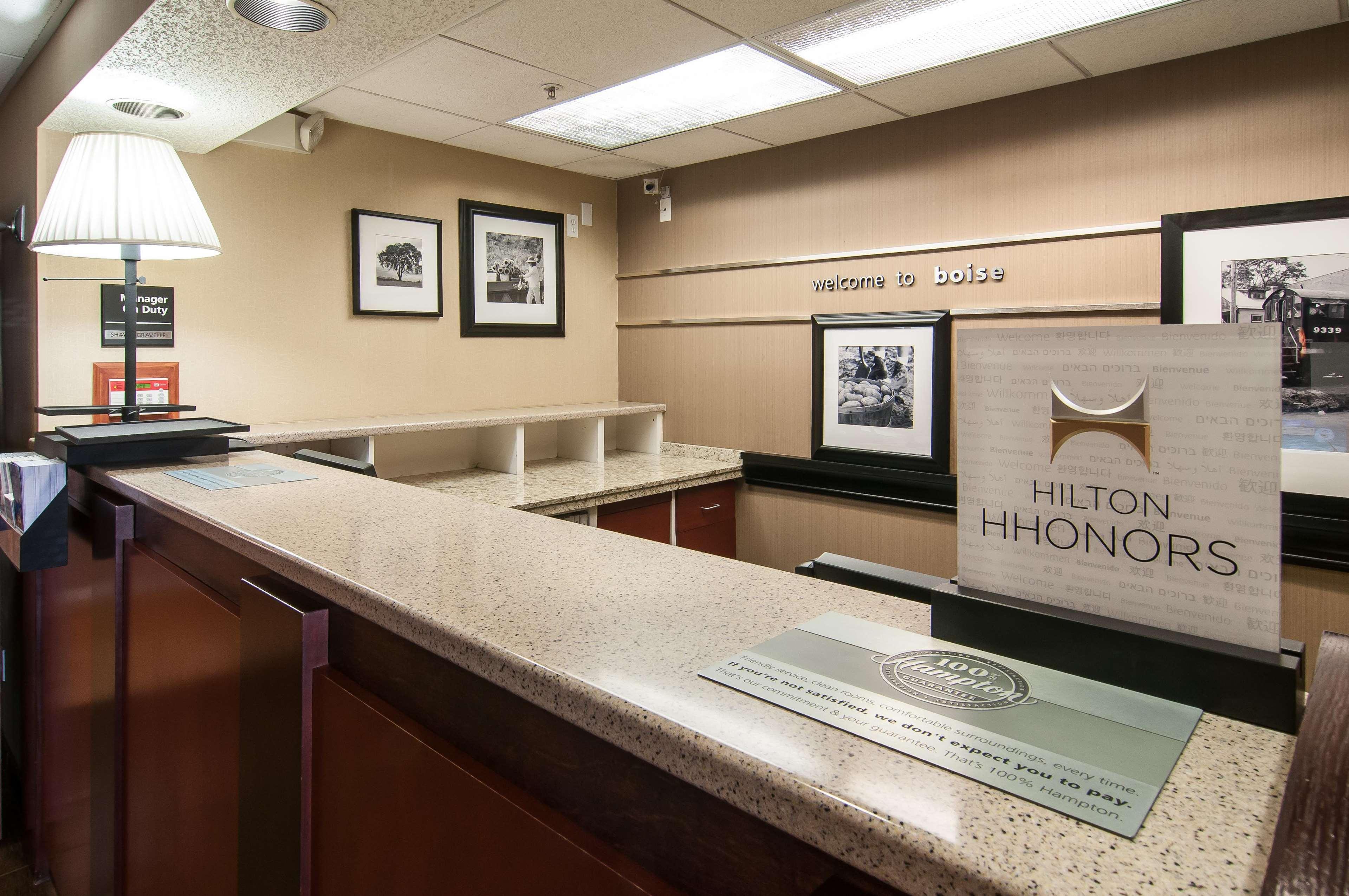 Hampton Inn Boise - Airport Exterior photo